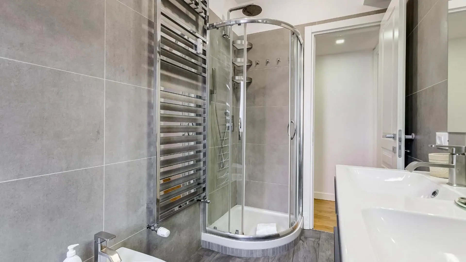 Valle Aurelia Vatican Apartment Rome Italy
